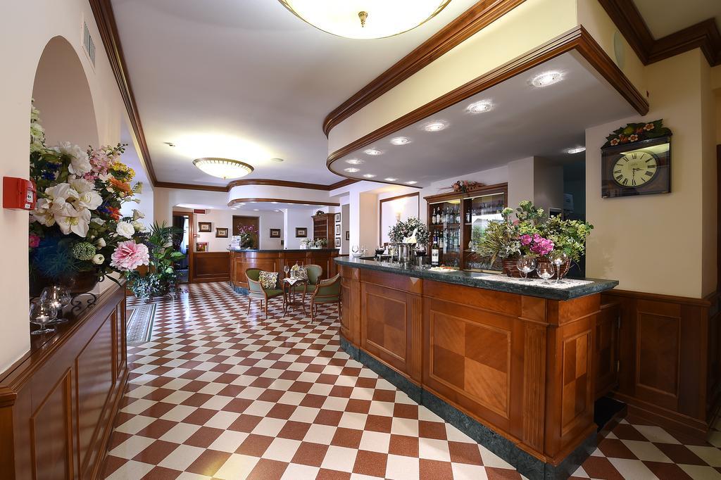 Hotel Acqui & Centro Benessere Акви Терме Экстерьер фото