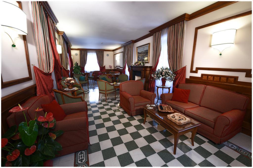 Hotel Acqui & Centro Benessere Акви Терме Экстерьер фото